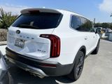 Used 2021 Kia Telluride EX image 3