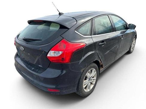 Used 2012 Ford Focus SEL FWD image 5