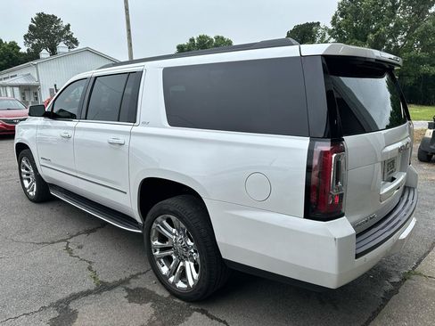 Used 2018 GMC Yukon XL SLT w/ Premium Edition RWD image 39