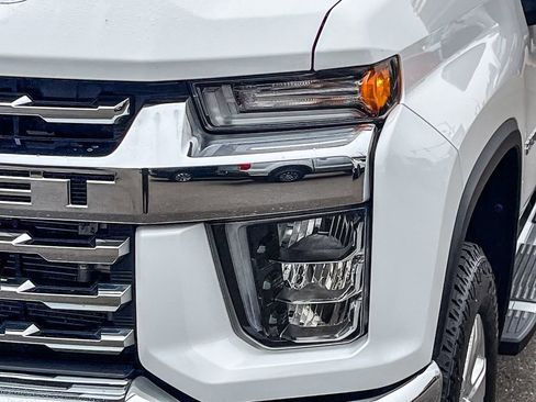 Used 2023 Chevrolet Silverado 2500 LTZ w/ LTZ Plus Package image 7