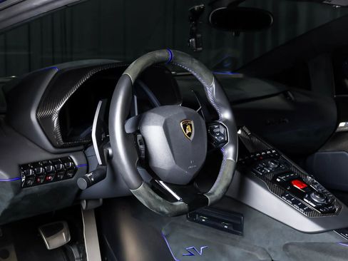 Used 2016 Lamborghini Aventador LP 750-4 Superveloce AWD/4WD image 22