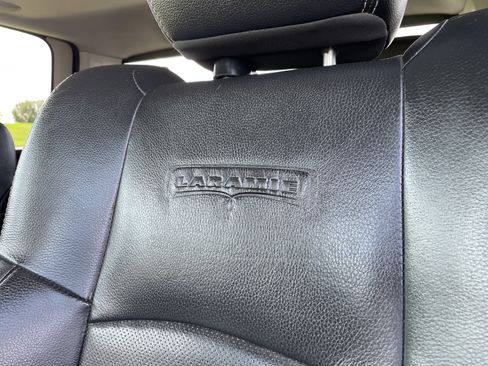 Used 2015 RAM 1500 Laramie w/ Convenience Group AWD/4WD image 34