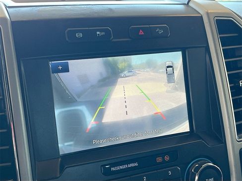 Used 2021 Ford F350 Lariat w/ Chrome Package image 13