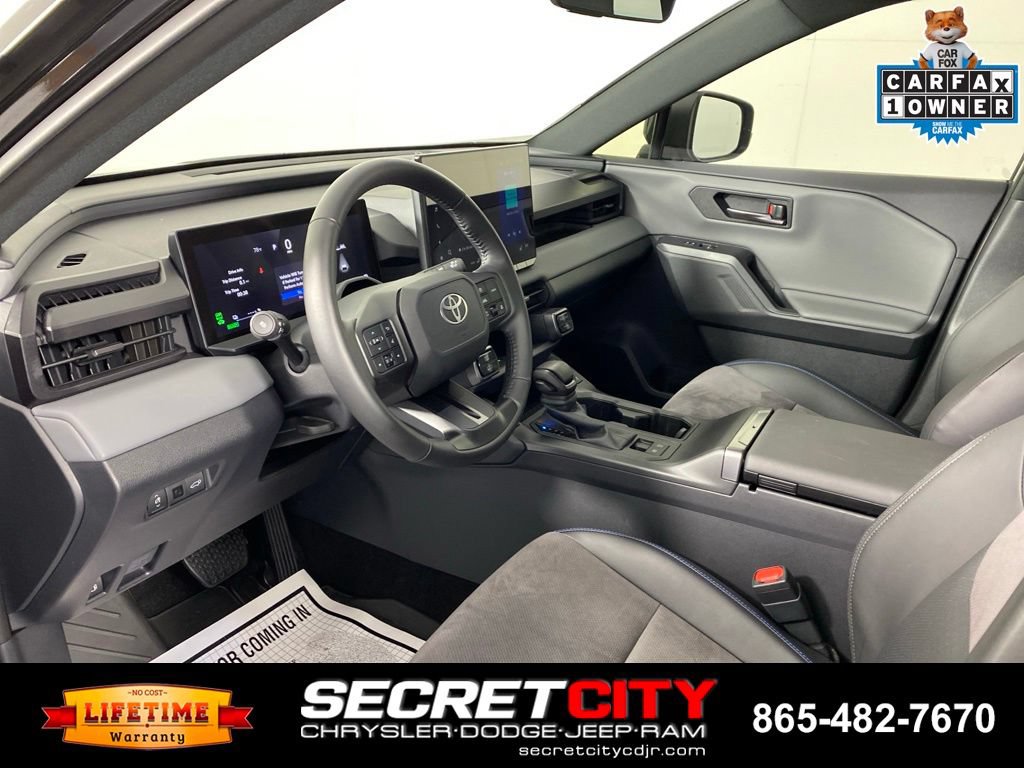 Used 2026 Toyota RAV4 XSE w/ Weather Package AWD/4WD image 11