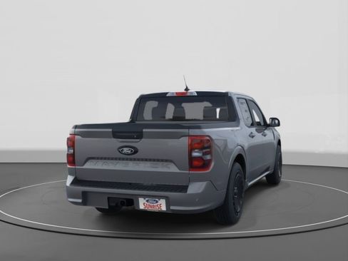 New 2025 Ford Maverick Lobo image 8
