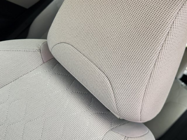 Certified 2024 Toyota Corolla Cross LE w/ Moonroof Package FWD image 24
