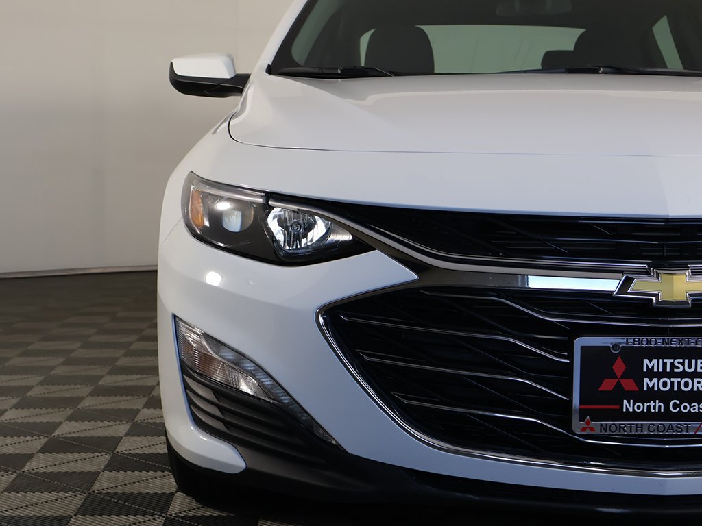 Used 2024 Chevrolet Malibu LT FWD image 12