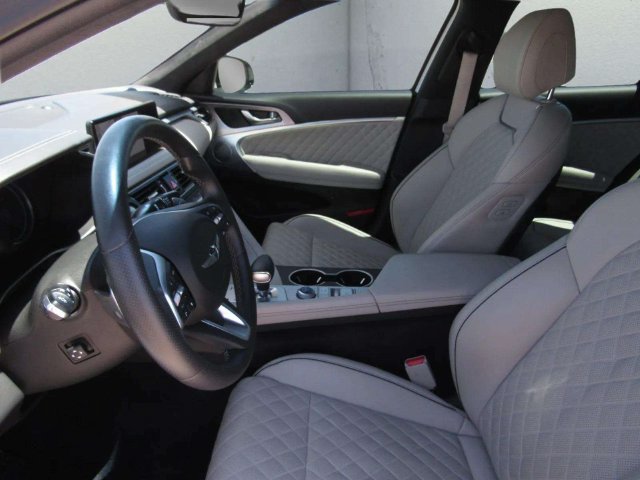 Used 2023 Genesis G70 3.3T w/ Sport Prestige Package AWD/4WD image 14