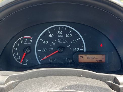 Used 2019 Nissan Versa S Plus FWD image 9
