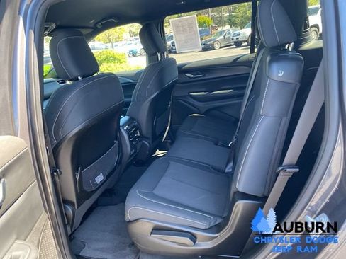 Used 2024 Jeep Grand Cherokee L Laredo w/ Trailer Tow Package AWD/4WD image 23