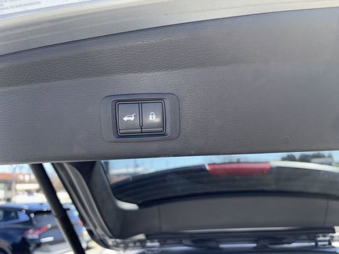 Used 2022 Mitsubishi Outlander SE image 15