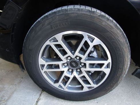 Certified 2025 Ford Expedition Max Active AWD/4WD image 30
