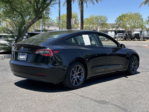Used 2023 Tesla Model 3 Standard Range RWD image 4
