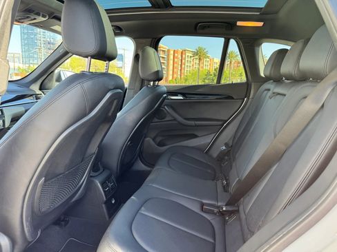 Used 2017 BMW X1 xDrive28i AWD/4WD image 14