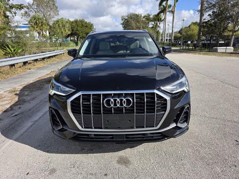 Used 2024 Audi Q3 2.0T Premium image 8