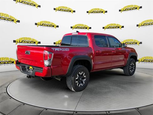 Used 2023 Toyota Tacoma TRD Off-Road w/ Advanced Technology Package image 5