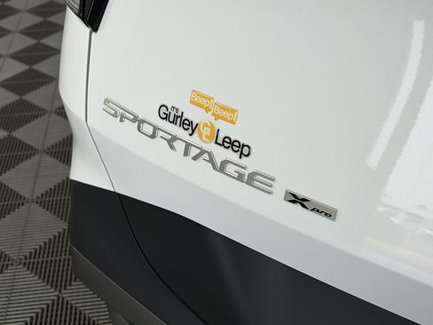 Certified 2024 Kia Sportage X-Pro Prestige AWD/4WD image 16