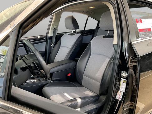 Used 2019 Subaru Legacy 2.5i Sport w/ Cargo Package AWD/4WD image 8