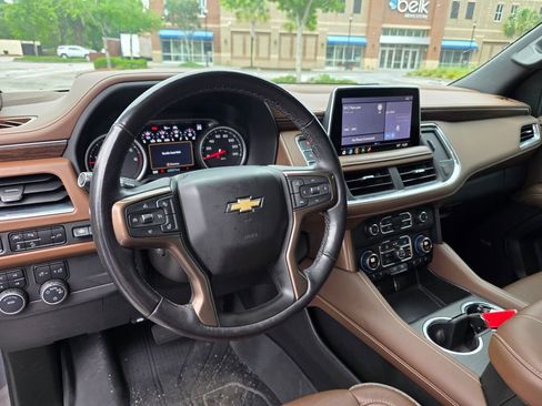 Used 2021 Chevrolet Tahoe High Country AWD/4WD image 18