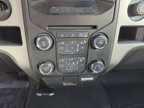 Used 2013 Ford F150 XLT w/ XLT Chrome Pkg image 14