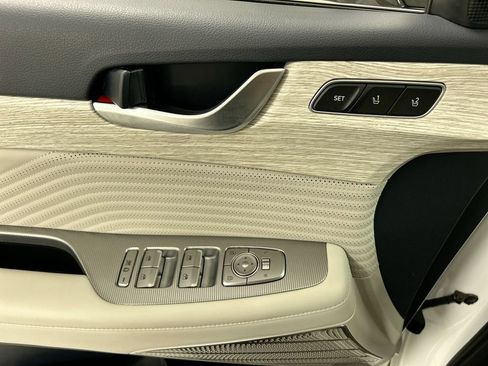 Used 2024 Hyundai Palisade Calligraphy AWD/4WD image 11