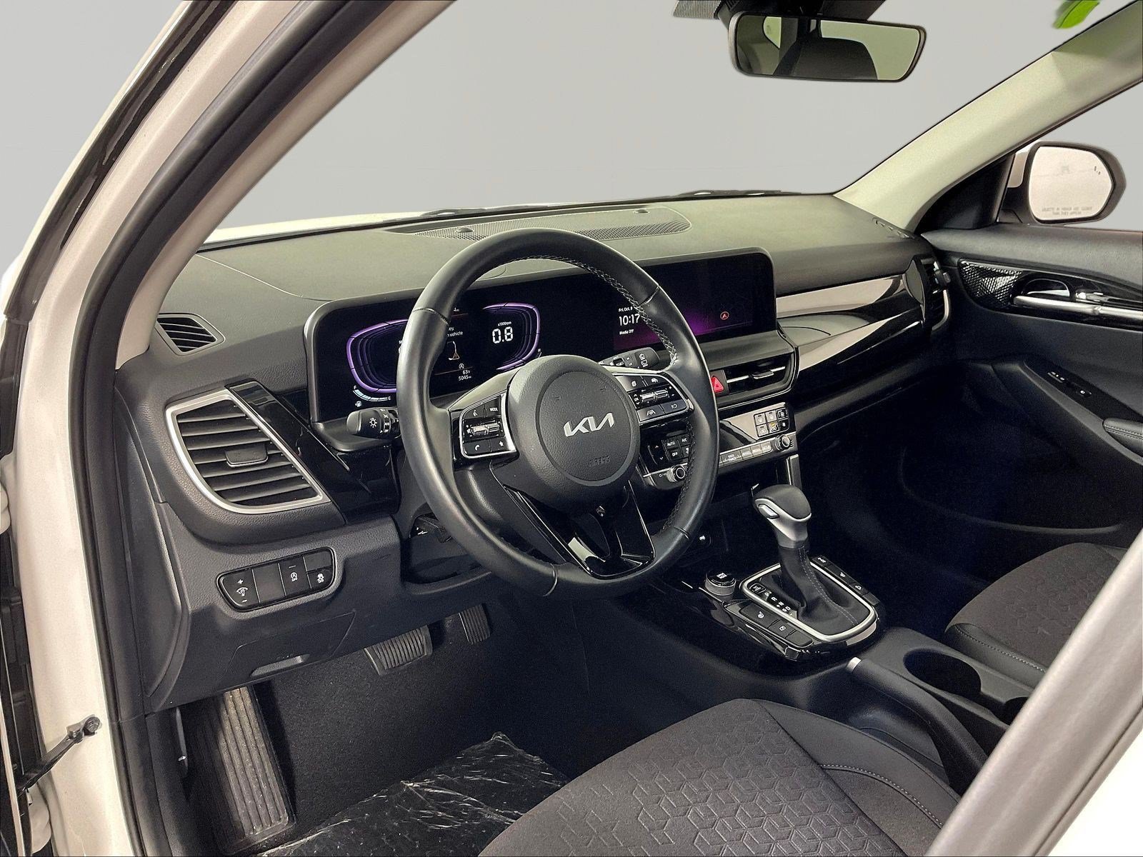 Certified 2026 Kia Seltos S AWD/4WD image 17