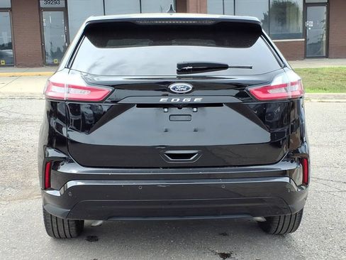 Used 2024 Ford Edge ST-Line AWD/4WD image 4