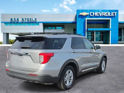 Used 2023 Ford Explorer XLT