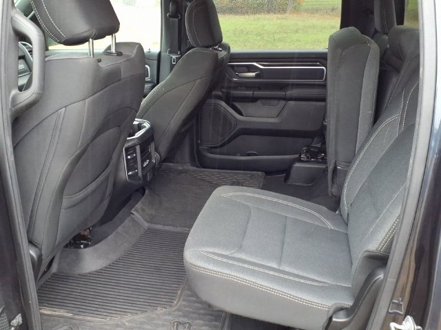 Used 2019 RAM 1500 Big Horn AWD/4WD image 11