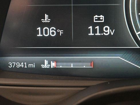 Certified 2022 Cadillac CT4 Premium Luxury AWD/4WD image 20