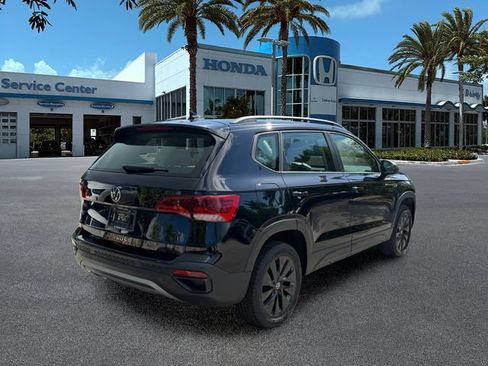 Used 2024 Volkswagen Taos S FWD image 8