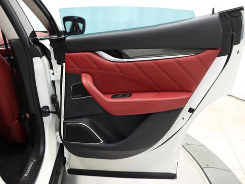 Used 2023 Maserati Levante Modena S image 73