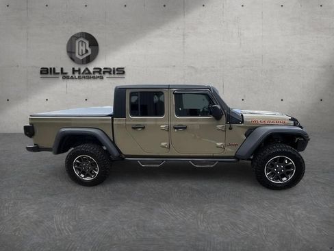 Used 2020 Jeep Gladiator Mojave w/ Cold Weather Group AWD/4WD image 5