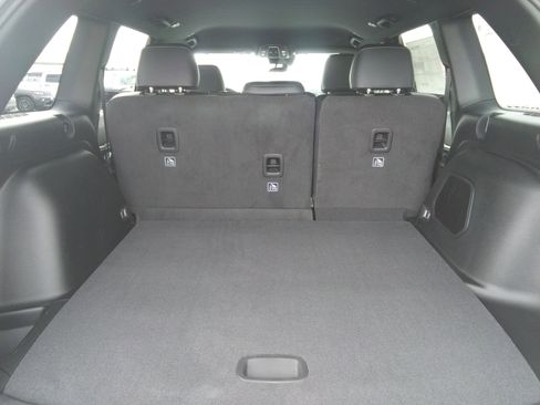 New 2026 Jeep Grand Cherokee Limited AWD/4WD image 8