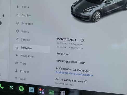 Used 2018 Tesla Model 3 Long Range AWD/4WD image 18