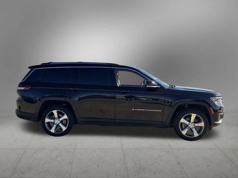 Used 2022 Jeep Grand Cherokee L Limited image 7