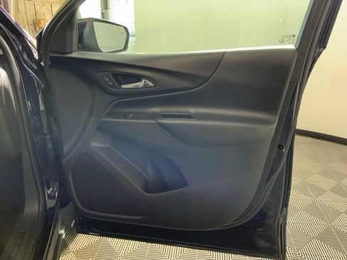 Used 2021 Chevrolet Equinox LT FWD image 28