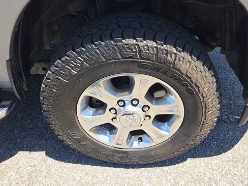 Used 2024 RAM 2500 Big Horn AWD/4WD image 14