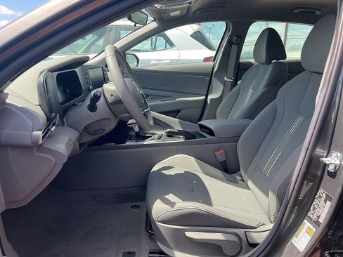 New 2026 Hyundai Elantra Sport FWD image 9