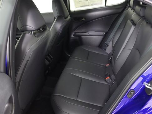 New 2025 Lexus UX 300h 300h image 15