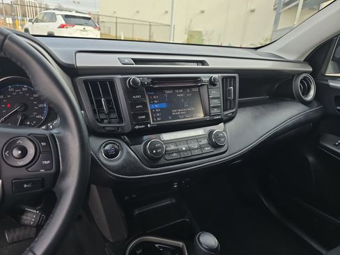 Used 2018 Toyota RAV4 XLE w/ Plus Extra Value Package image 23