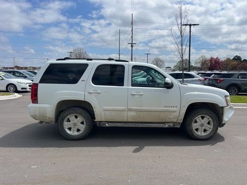 Used 2009 Chevrolet Tahoe LT AWD/4WD image 4