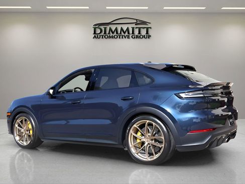Used 2024 Porsche Cayenne Turbo GT AWD/4WD image 3