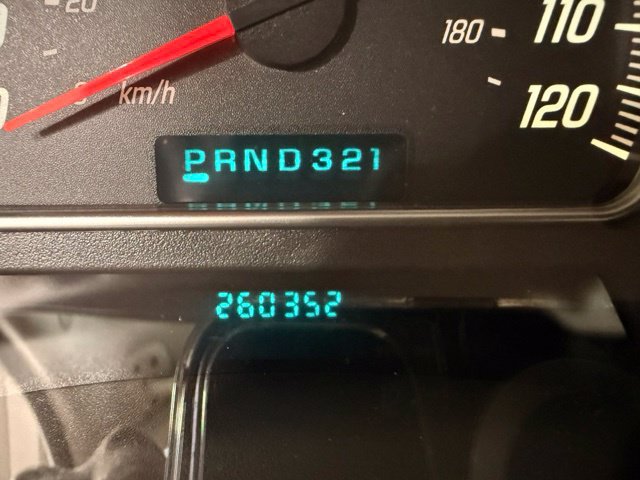 Used 2005 GMC Envoy SLE AWD/4WD image 12