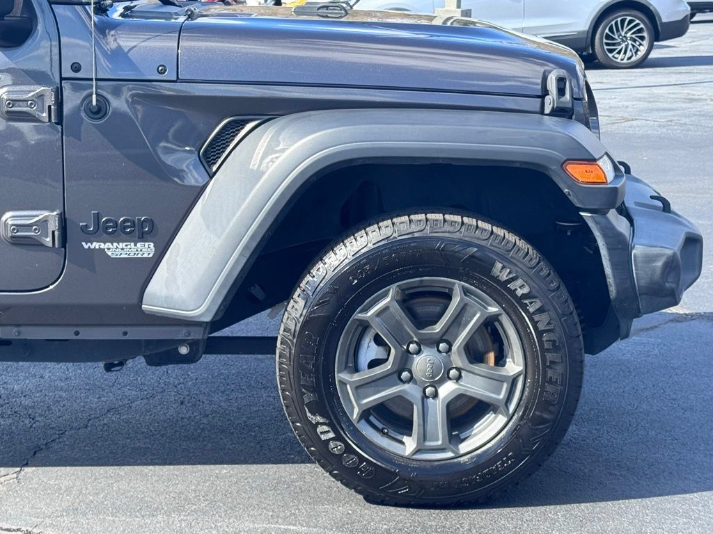 Used 2021 Jeep Wrangler Unlimited Sport AWD/4WD image 39