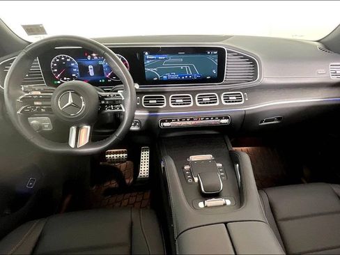 Used 2026 Mercedes-Benz GLS 450 4MATIC image 13