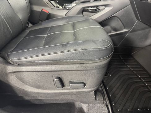 Used 2022 Kia Telluride EX w/ Towing Package FWD image 39
