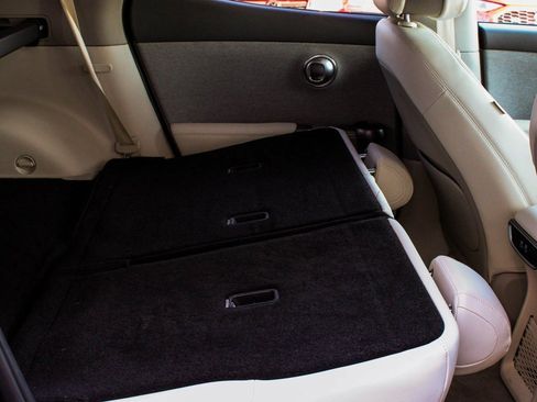 Used 2025 Genesis GV60 Advanced image 38