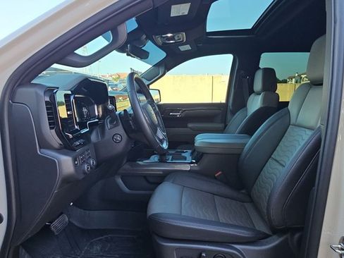 Used 2026 Chevrolet Silverado 1500 ZR2 AWD/4WD image 15
