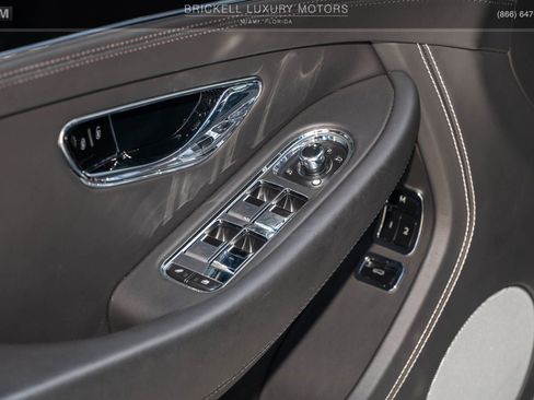 Used 2022 Bentley Continental GT image 56